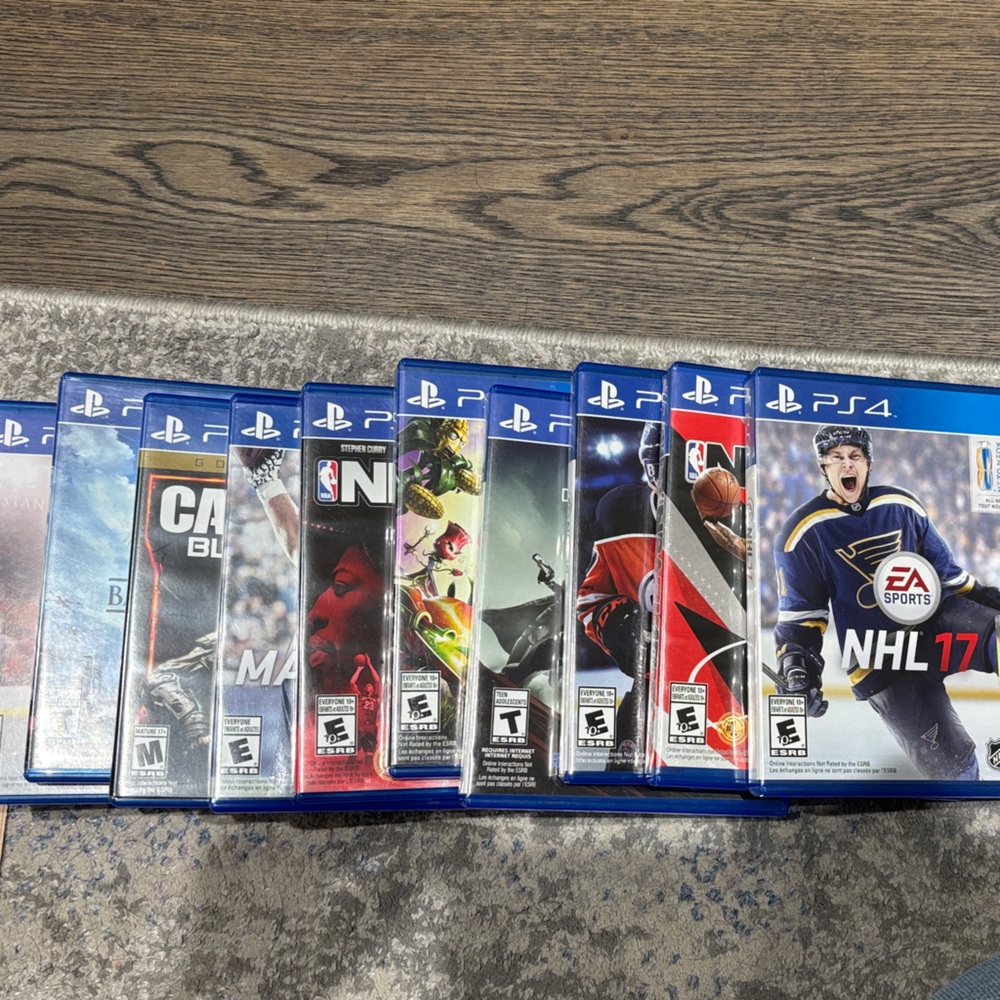 PS4 Sports Game Collection - Blue Cases